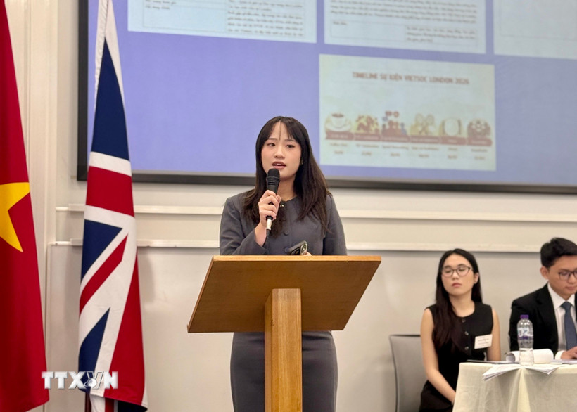 Sinh viên Việt Nam tại Anh mong muốn đóng góp thiết thực cho quê hương